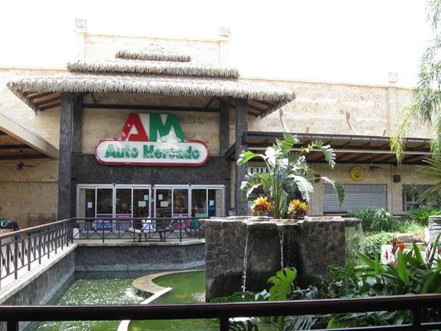 Auto Mercado Supermarket Tamarindo Costa Rica