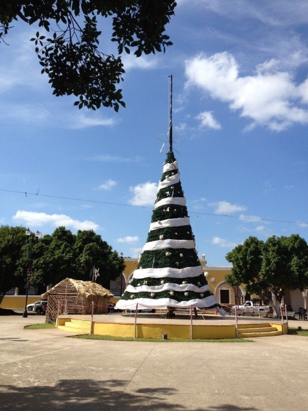 Parque Itzamna in Izamal, Mexico Christmas tree in Parque Itzamna in Izamal, Mexico