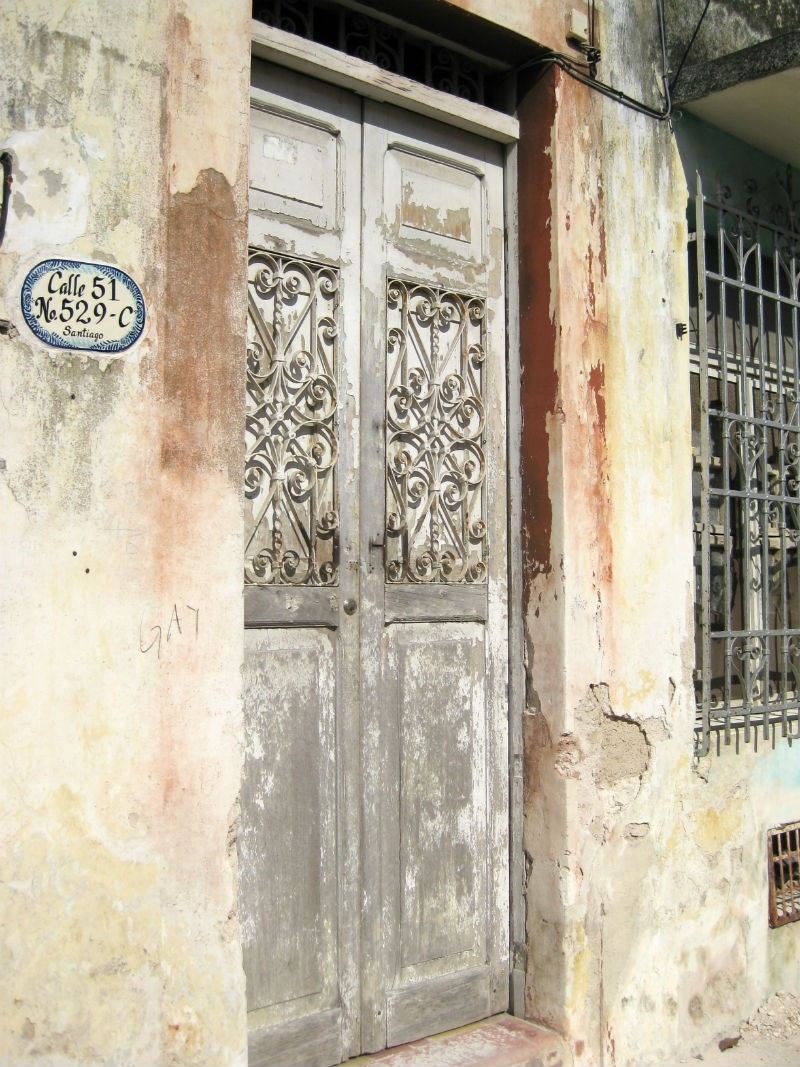 Merida Faded Doorway Calle 51