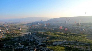 100s of Balloons over Goreme Turkey Cappadocia