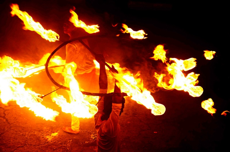 Sri Lank Esala Perahera fire circle