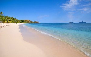 Fiji North Beach Mana Island by Corey Hamilton on Flickr 800