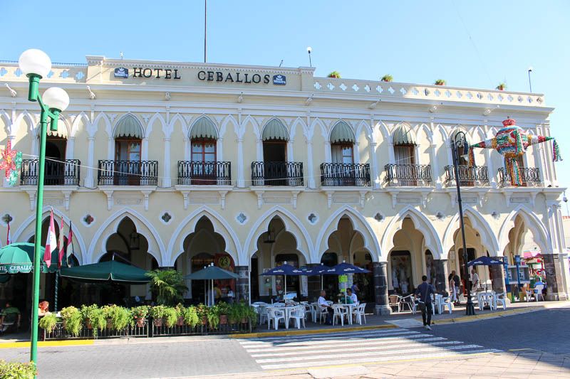 Hotel Ceballos