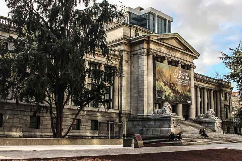 The Vancouver Art Gallery. Tips for what to see, do and eat in Vancouver, British Columbia, plus our recommendations on the best places to stay.