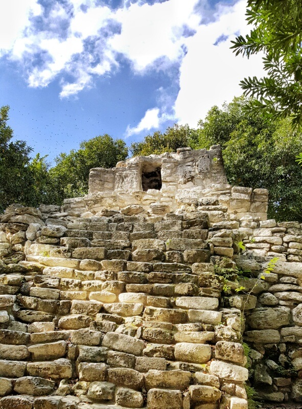 Xcaret Mayan ruins culture