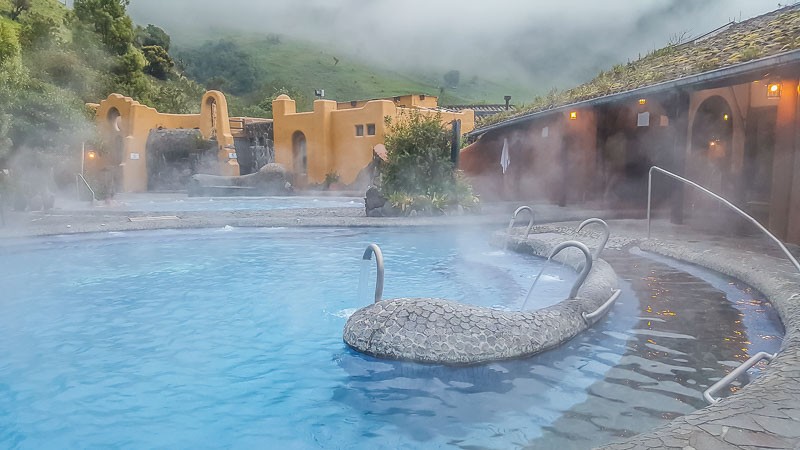 Exclusive Spa hot pools hotel Termas Papallacta