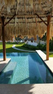 Infinity pool Victoria House San Pedro Belize