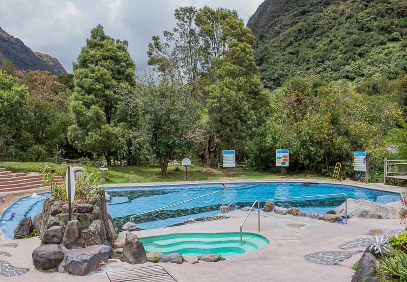 Public pool area at Termas de Papallacta