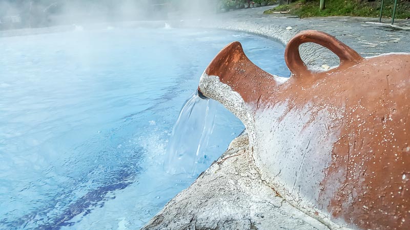 Spa hot pools terra cotta jug Termas Papallacta