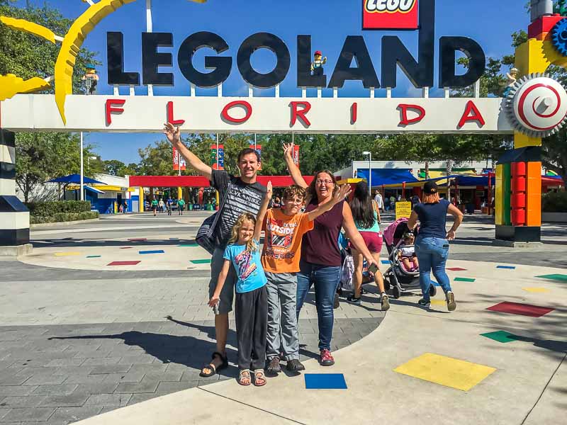 LEGOLAND archway family photo