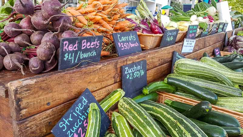 farmers market