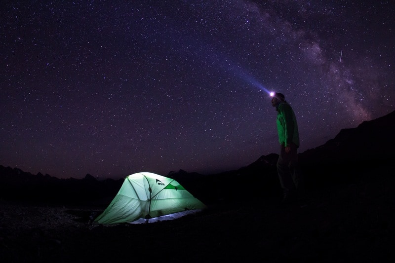 Watching the Stars at the Jasper Dark Sky Festival. Photo Courtesy Tourism Jasper.