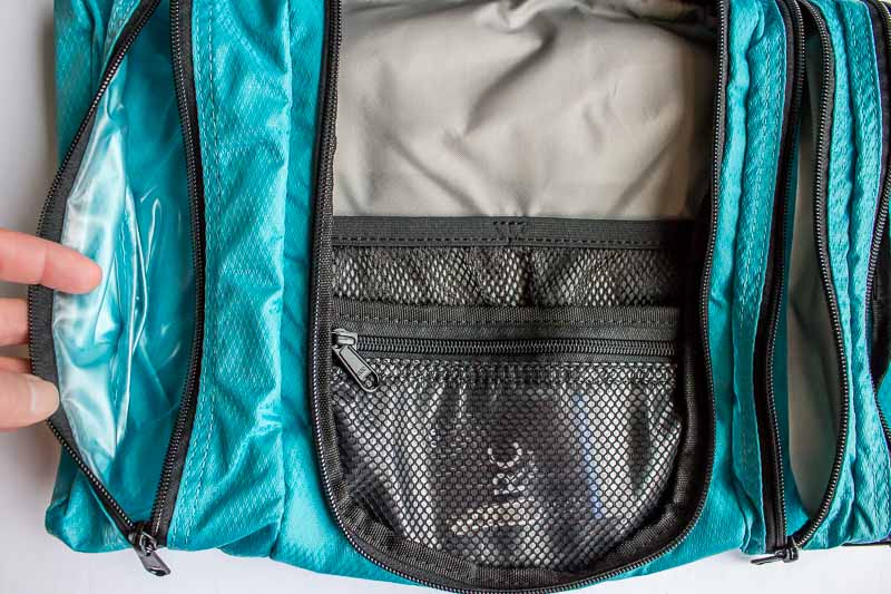 eBagsPack-it-flat Toiletry kit bottom part