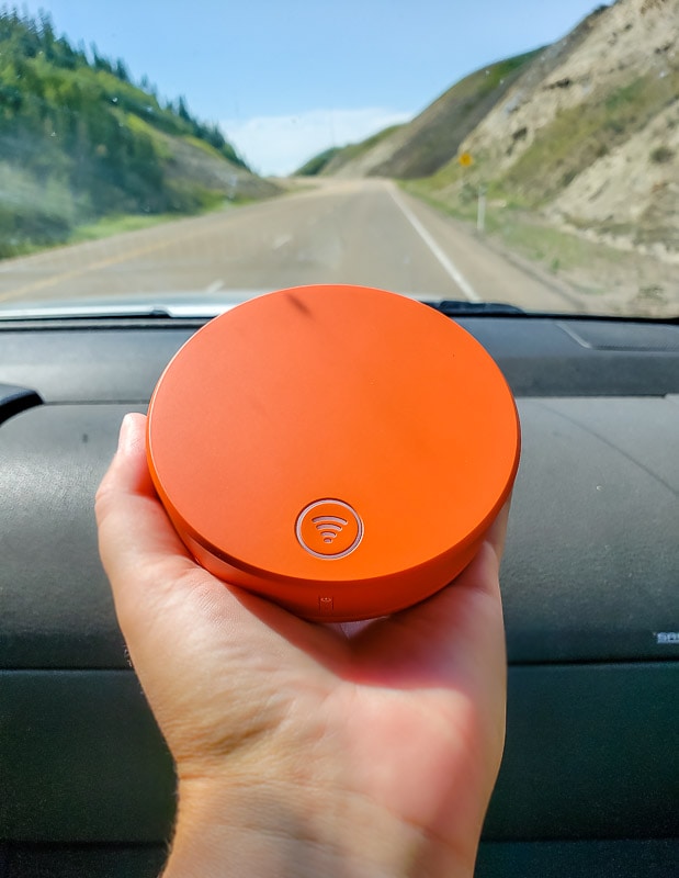 Using Skyroam Solis in a car on a road trip