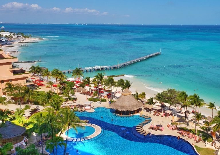 7 Things You’ll Love at the Grand Fiesta Americana Coral Beach: Family Review