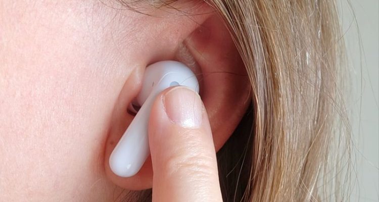 Timekettle M3 review in ear language translator earbuds