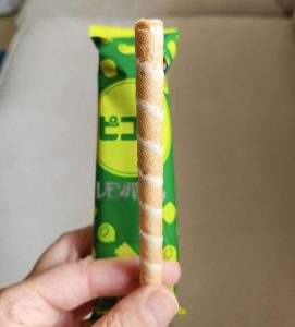 TokyoTreat Piccolla Lemon wafers