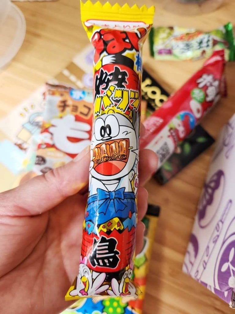 Umaibo Yakitori Corn Stick Snack populaire dagashi Japan Candy Box