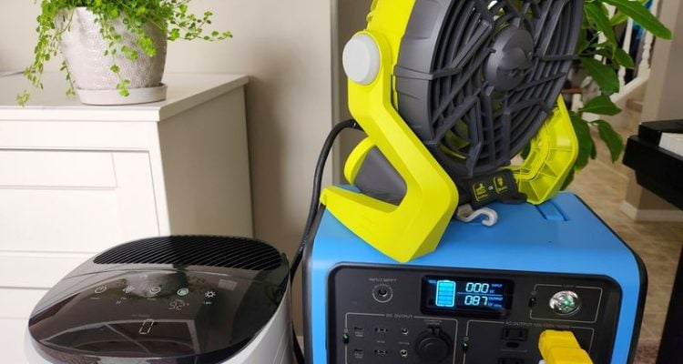 BLUETTI EB70S running a fan and air purifier