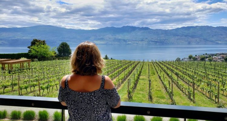 Pros and Cons of Living in Kelowna, BC