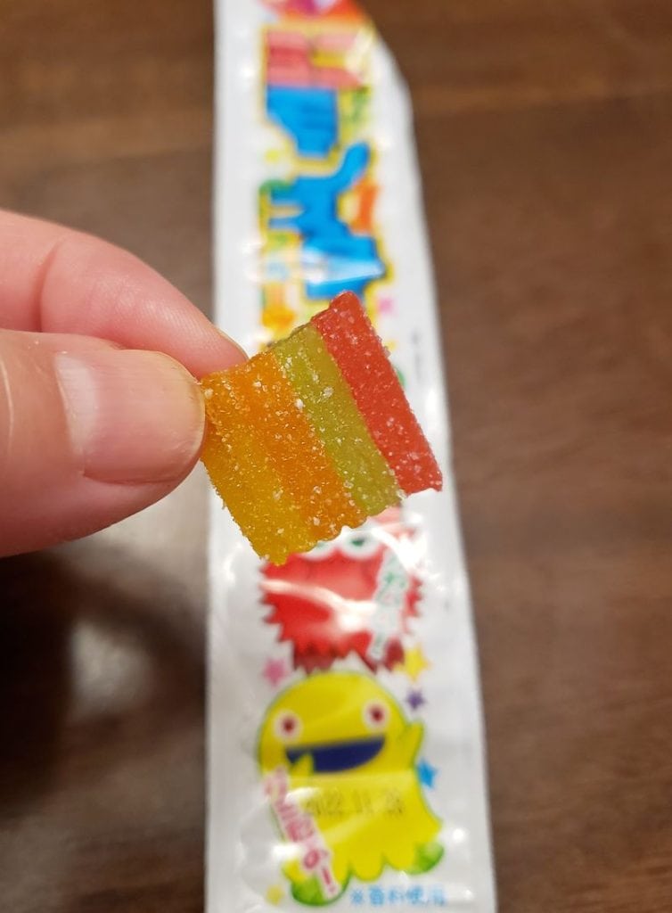 TokyoTreat Review mini caramelos de frutas monstruosas