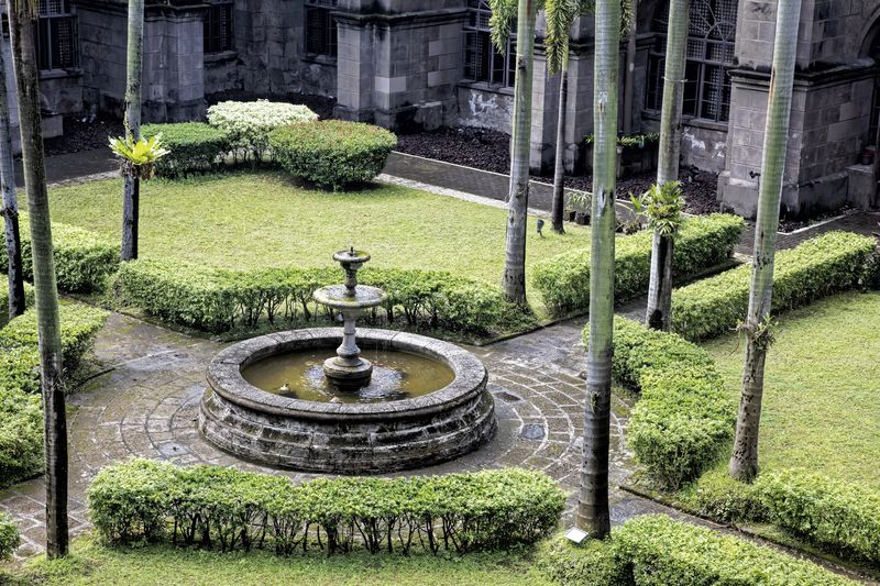 Gardens in the court yard of San Agustin Church