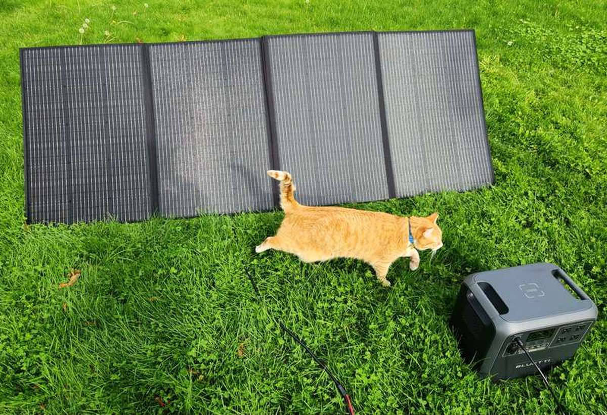 BLUETTI PV350 Solar Panel Review: Powerful, Portable Solar Charging