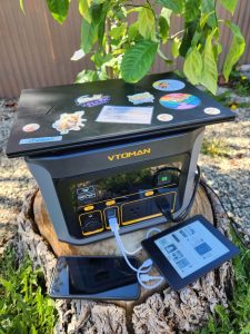 VTOMAN FlashsSpeed 600 chrging laptop phone and kindle ebook reader