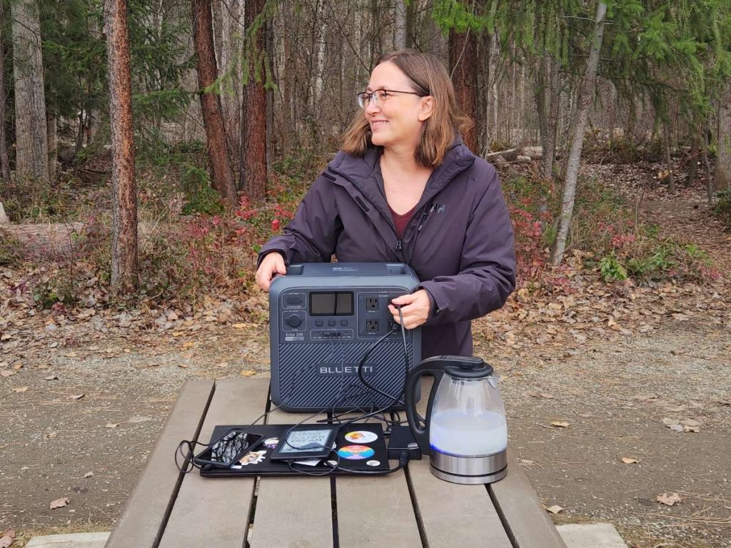 BLUETTI Elite 200 V2: Winter's Fury Couldn't Kill It. Here's What Happened.