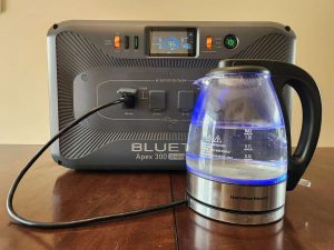 BLUETTI Apex 300 Review charging kettle