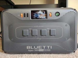 BLUETTI Apex 300 charging