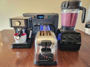 BLUETTI Apex 300 charging kettle and espresso maker and blender and toaster
