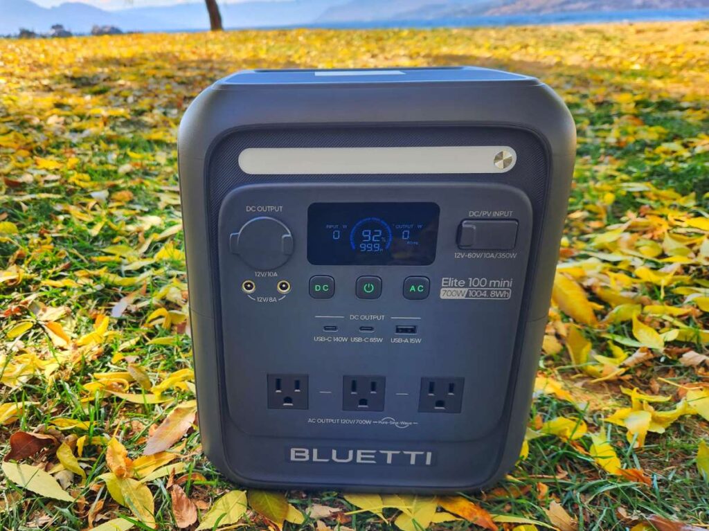 BLUETTI Elite 100 Mini in fall leaves